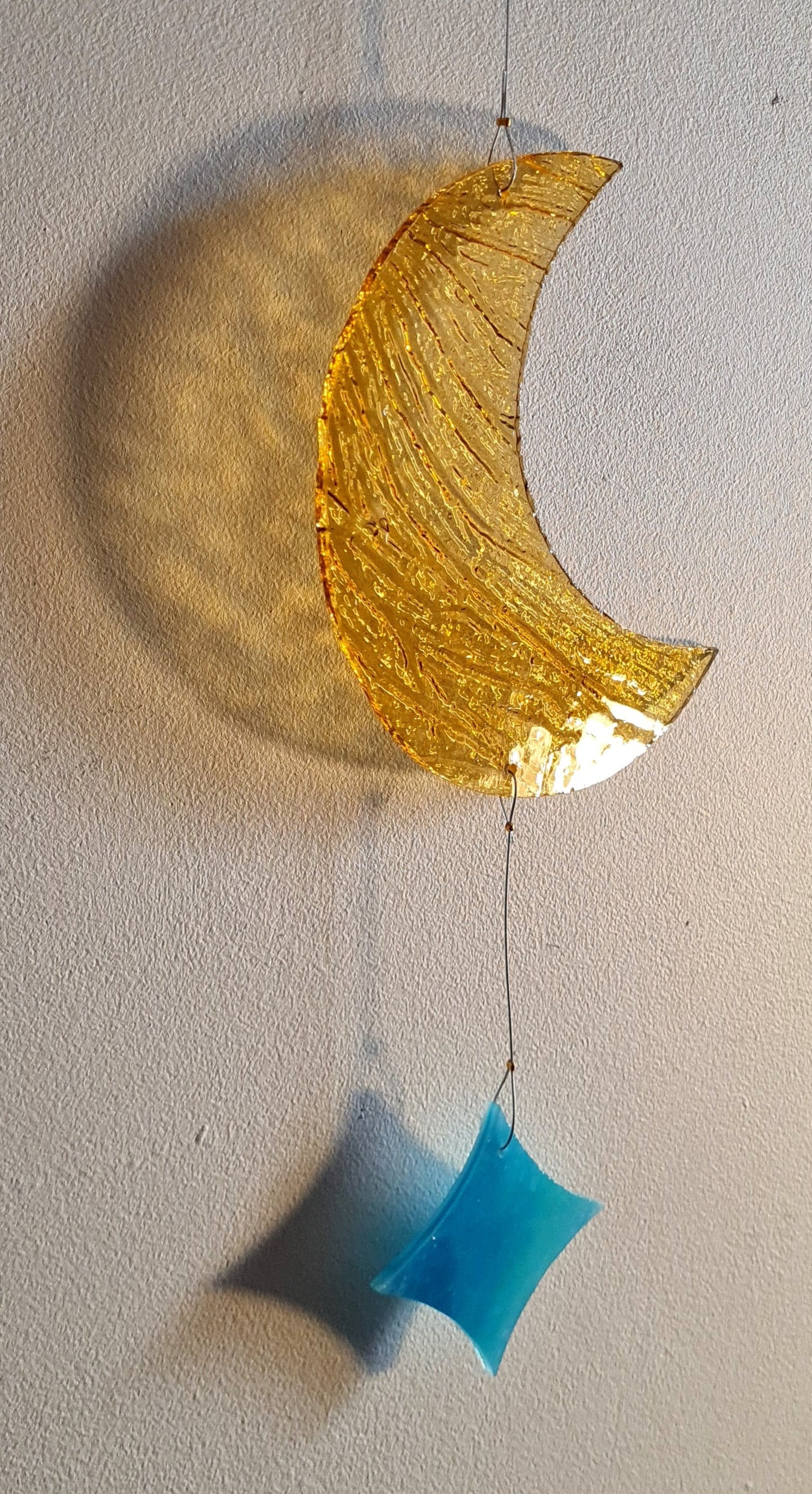 Lune et étoile doré brossé + bleu ciel irisé